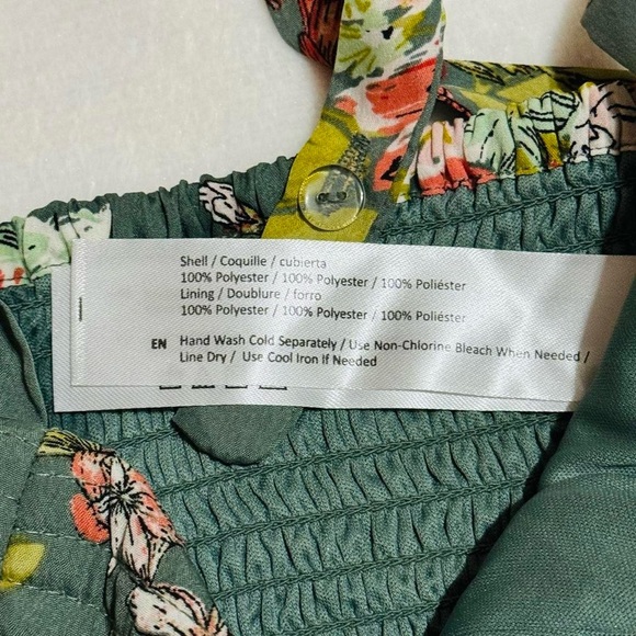 Floral Crop Top - Picture 3 of 3